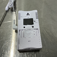 VWR Hand Held Digital Thermometer image 3